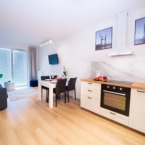 Maya's Flats & 38 - Walowa 23 Гданьск