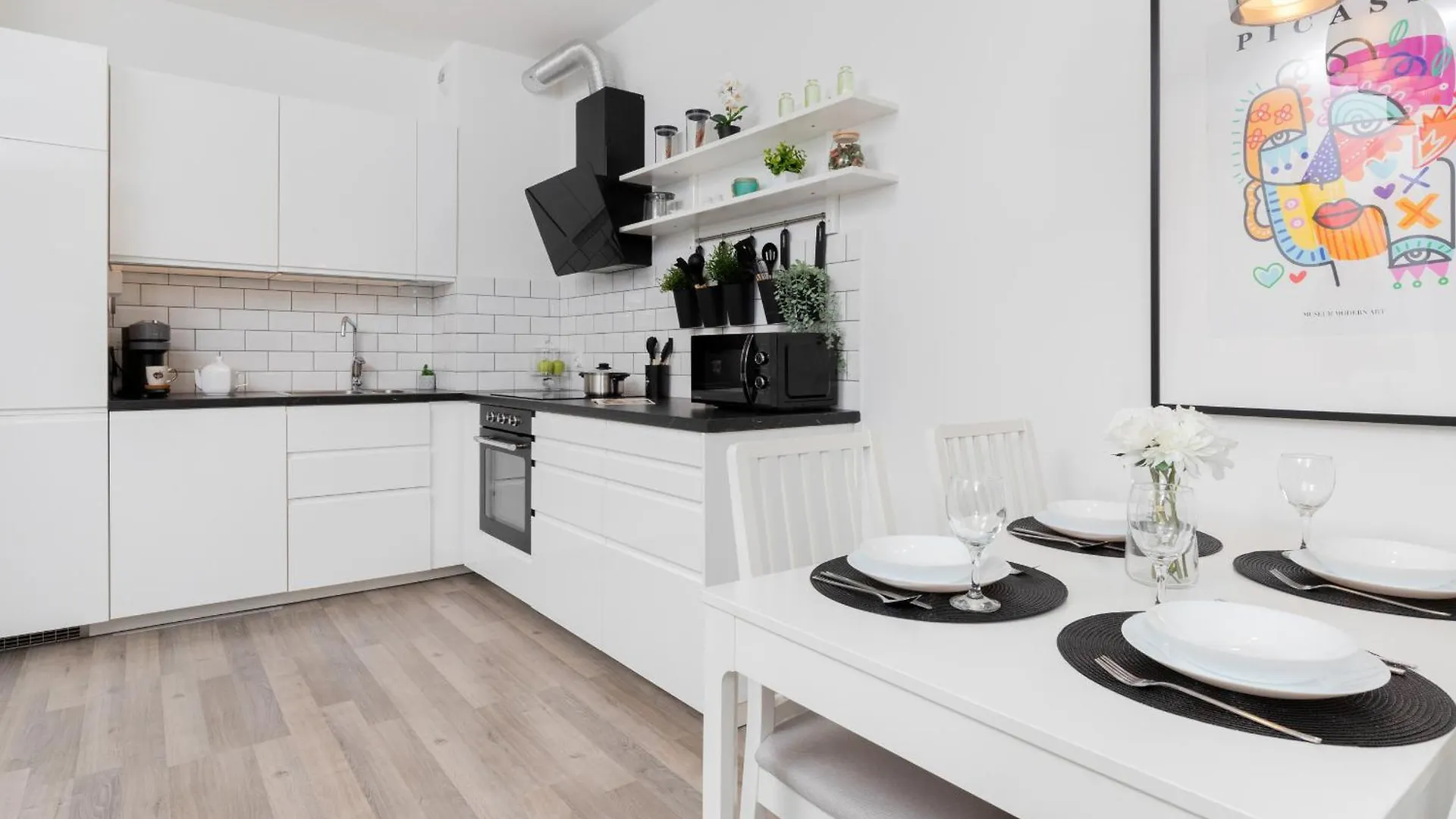 Modern Apartment Kamienna Grobla With Parking & Balcony In Gdansk By Noclegi Renters